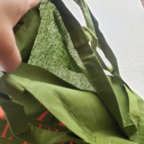 Bloomingdales Chic Happens Dual Handle Tote - Picture 5 of 6